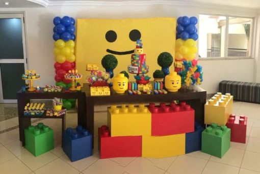 Trang trí bàn sinh nhật LEGO