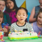 8+ lời dẫn chương trình sinh nhật hay và hấp dẫn dành cho cha mẹ và công ty